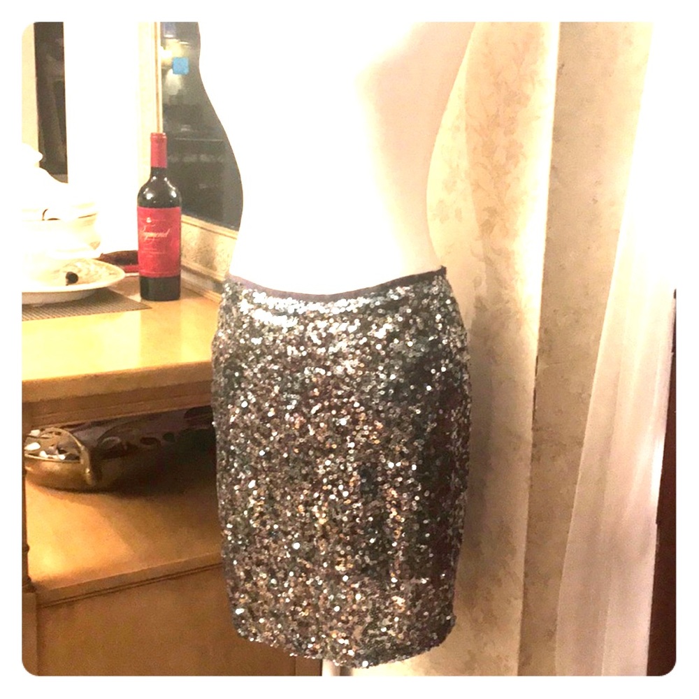 White House Black Market Sparkle mini skirt